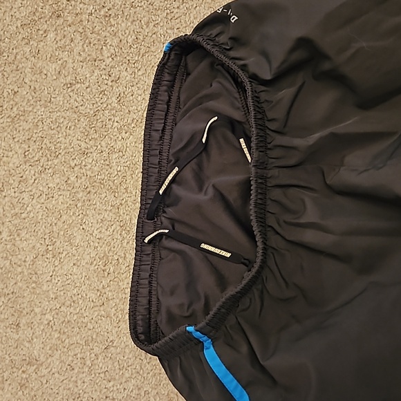 Men's Nike Running Shorts - Picture 5 of 5